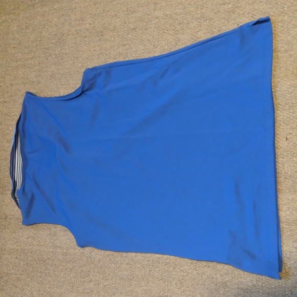 Women's Ralph Lauren RLX sleeveless golf polo from olde stonewall golf club - Picture 6 of 6